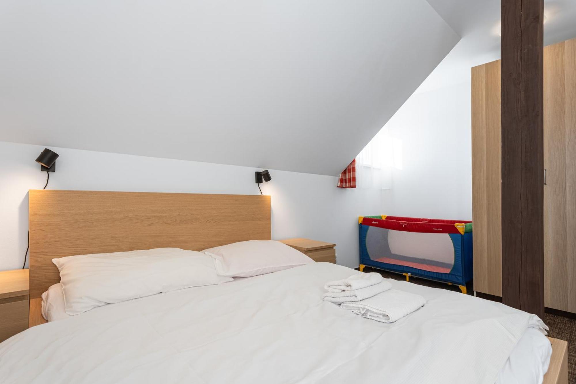 Apartman Cubik Bozi Dar Bagian luar foto